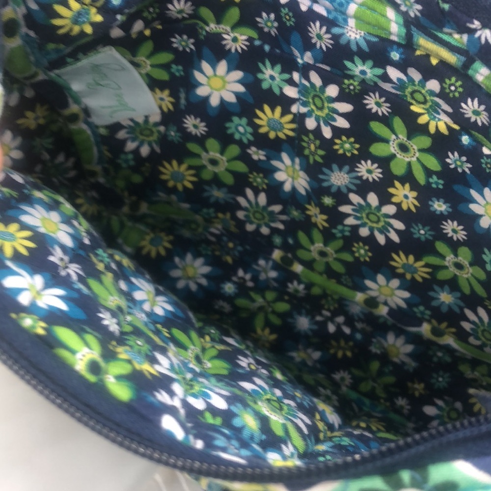 Vera Bradley Crossbody purse - Picture 6 of 13
